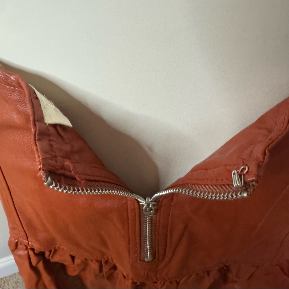 Easel Lux Faux Leather Fitted & Flared Pleated Skirt Side Zip Closure - Picture 7 of 8